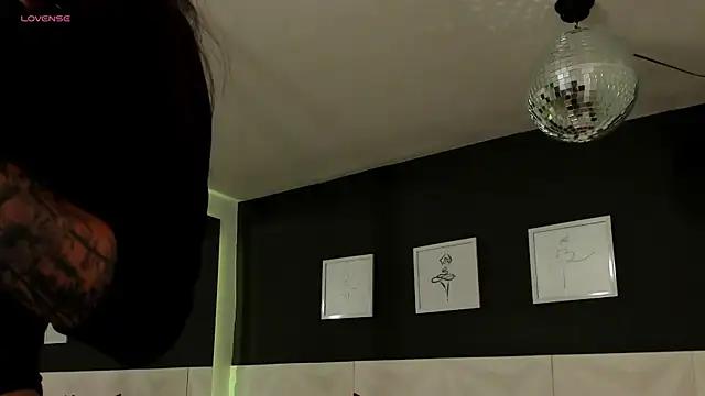 Snapshot of scarlet_castro chatting on November 6, 2025, 4:52 pm scarlet castro online show from November 6, 2025, 4:52 pm