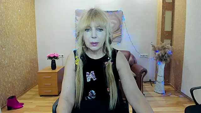 Snapshot of Anna_Diax chatting on February 12, 2026, 1:06 pm Anna Diax online show from February 12, 2026, 1:06 pm