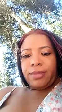 Snapshot of cindy_damm chatting on January 6, 2025, 9:32 pm cindy damm online show from January 6, 2025, 9:32 pm