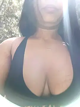 Snapshot of cindy_damm chatting on January 12, 2025, 5:01 pm cindy damm online show from January 12, 2025, 5:01 pm