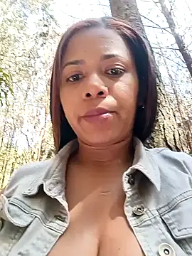 Snapshot of cindy_damm chatting on January 23, 2025, 7:07 pm cindy damm online show from January 23, 2025, 7:07 pm