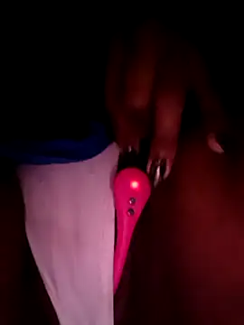 Snapshot of cindy_damm chatting on January 25, 2025, 12:38 am cindy damm online show from January 25, 2025, 12:38 am