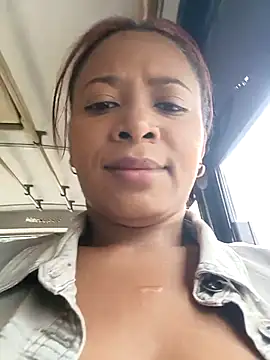 Snapshot of cindy_damm chatting on February 12, 2025, 5:58 pm cindy damm online show from February 12, 2025, 5:58 pm