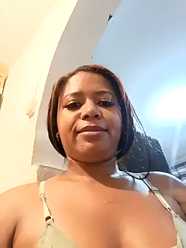 Snapshot of cindy_damm chatting on March 20, 2025, 2:19 am cindy damm online show from March 20, 2025, 2:19 am