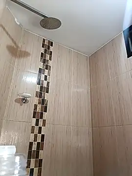 Snapshot of cindy_damm chatting on October 8, 2025, 11:24 pm cindy damm online show from October 8, 2025, 11:24 pm