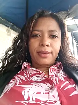 Snapshot of cindy_damm chatting on October 22, 2025, 7:35 pm cindy damm online show from October 22, 2025, 7:35 pm