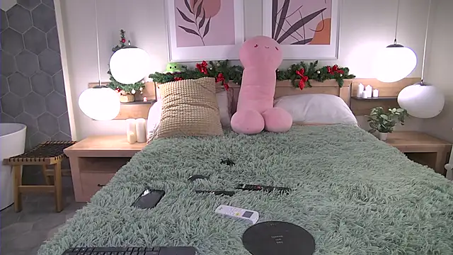 Snapshot of AshleyDouglas chatting on December 25, 2024, 4:12 am AshleyDouglas online show from December 25, 2024, 4:12 am