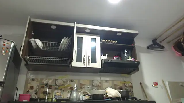 Alyssaparker 05 online show from March 16, 2026, 3:23 am