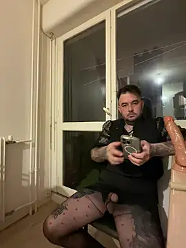 Snapshot of lope85540 chatting on March 19, 2025, 4:57 am lope85540 online show from March 19, 2025, 4:57 am