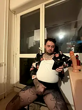 Snapshot of lope85540 chatting on October 4, 2025, 4:32 am lope85540 online show from October 4, 2025, 4:32 am