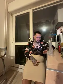 Snapshot of lope85540 chatting on November 11, 2025, 5:29 am lope85540 online show from November 11, 2025, 5:29 am