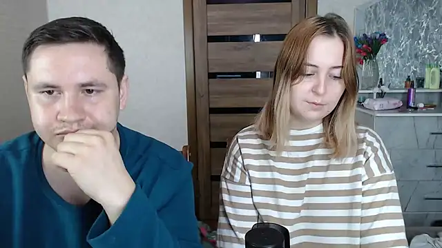 Snapshot of Kristy-Max chatting on February 3, 2025, 4:46 am Kristy-Max online show from February 3, 2025, 4:46 am