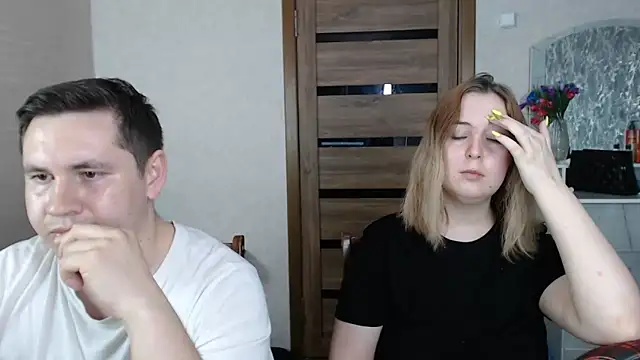 Snapshot of Kristy-Max chatting on February 8, 2025, 10:18 am Kristy-Max online show from February 8, 2025, 10:18 am