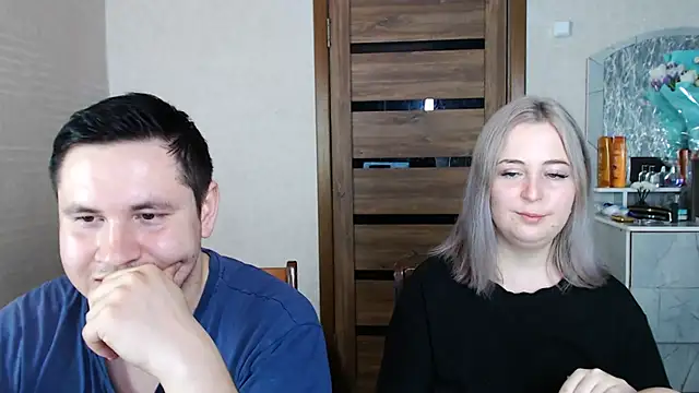 Snapshot of Kristy-Max chatting on March 11, 2025, 1:16 am Kristy-Max online show from March 11, 2025, 1:16 am