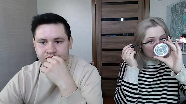 Snapshot of Kristy-Max chatting on March 12, 2025, 3:13 am Kristy-Max online show from March 12, 2025, 3:13 am