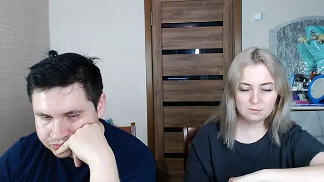 Snapshot of Kristy-Max chatting on March 15, 2025, 5:41 am Kristy-Max online show from March 15, 2025, 5:41 am