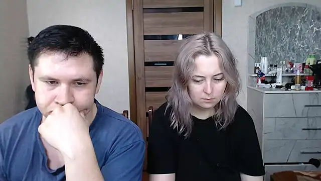 Snapshot of Kristy-Max chatting on March 23, 2025, 4:38 am Kristy-Max online show from March 23, 2025, 4:38 am