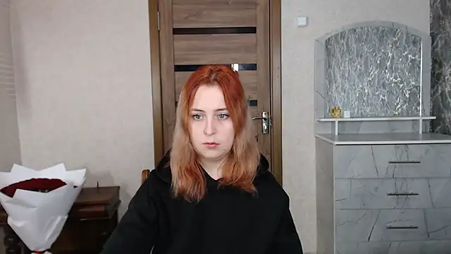 Snapshot of Kristy-Max chatting on September 16, 2025, 8:54 pm Kristy-Max online show from September 16, 2025, 8:54 pm