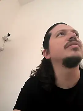 webothtwo online show from December 14, 2024, 6:09 pm