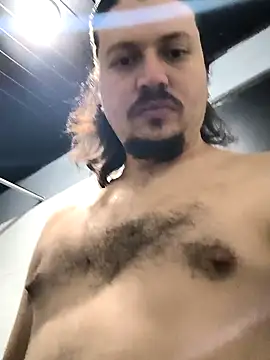 webothtwo online show from January 23, 2025, 2:33 am