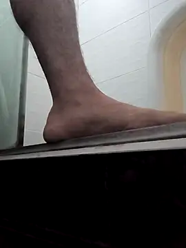 webothtwo online show from October 10, 2025, 12:48 pm