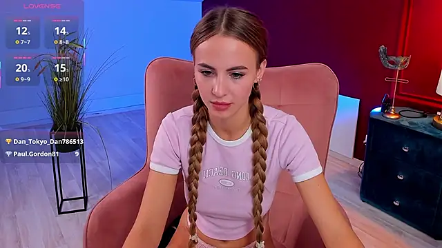 CherieDane online show from October 1, 2025, 12:27 am