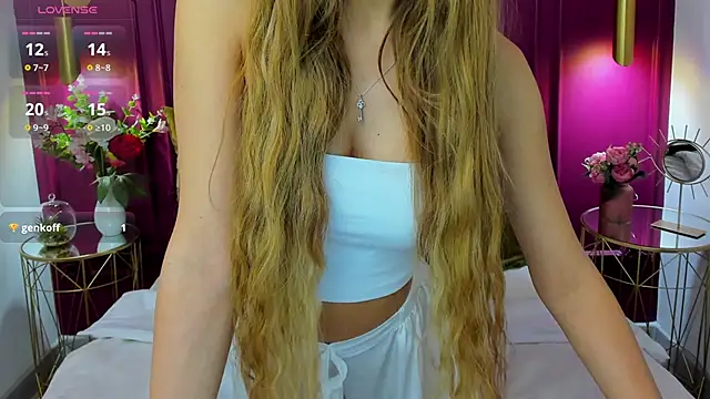 CherieDane online show from October 11, 2025, 5:17 am