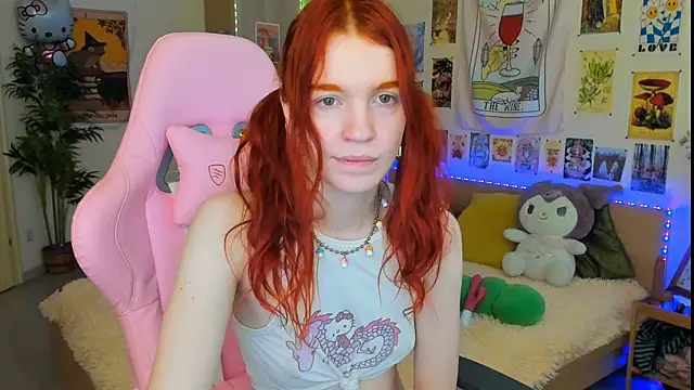 Snapshot of Sunny_Elly chatting on February 4, 2025, 10:10 am Sunny Elly online show from February 4, 2025, 10:10 am