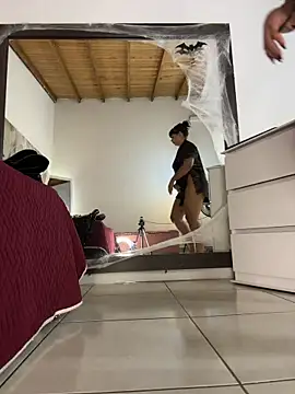 Alexa Miss online show from October 25, 2025, 6:57 pm