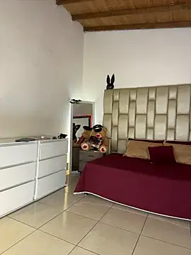 Alexa Miss online show from October 28, 2025, 6:54 pm