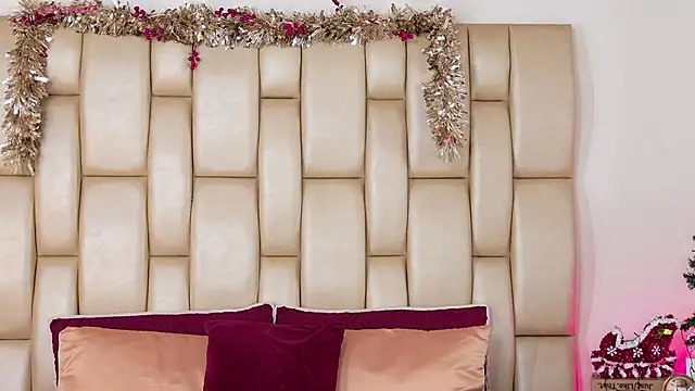 Alexa Miss online show from December 20, 2025, 7:32 pm