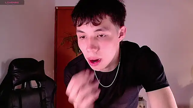 angel bless19 online show from December 4, 2024, 9:02 pm