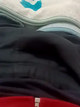 zazaza12ratyuijgg online show from February 1, 2026, 9:13 pm