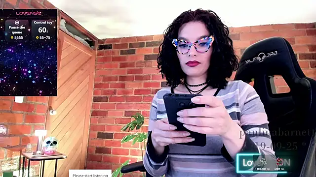 Snapshot of paulinabarnett- chatting on September 20, 2025, 3:51 am paulinabarnett- online show from September 20, 2025, 3:51 am