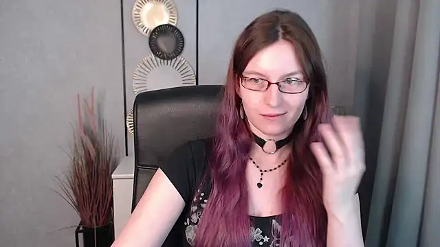 Snapshot of emmaxDelight chatting on December 28, 2024, 10:36 am emmaxDelight online show from December 28, 2024, 10:36 am