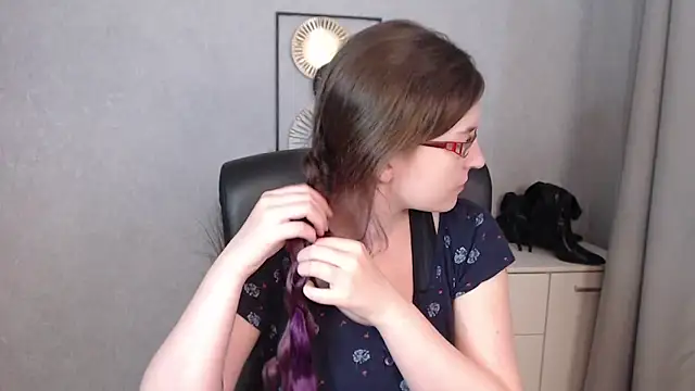 Snapshot of emmaxDelight chatting on September 16, 2025, 5:19 am emmaxDelight online show from September 16, 2025, 5:19 am