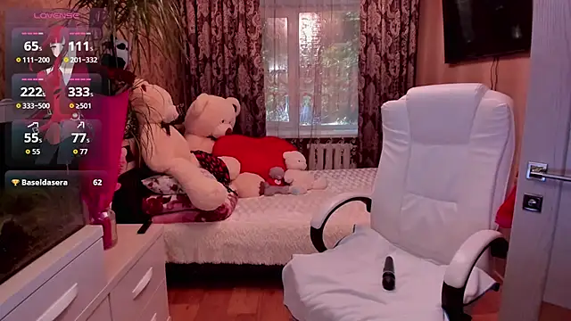 Snapshot of Viki__love__ chatting on August 2, 2026, 2:26 pm Viki love online show from August 2, 2026, 2:26 pm