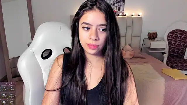 Snapshot of zoe_turnner_18 chatting on September 22, 2025, 11:34 am zoe turnner 18 online show from September 22, 2025, 11:34 am