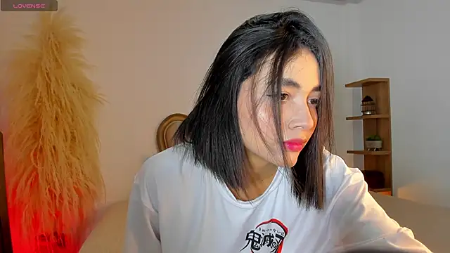 lilithTeen1  online show from October 4, 2025, 5:49 am