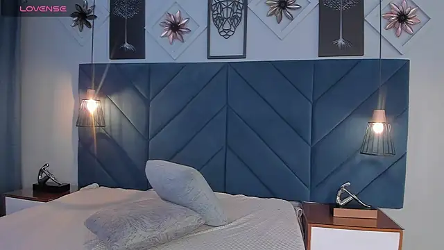 dyvis 22 online show from February 10, 2025, 1:14 am