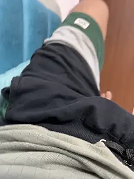 WildDick0007 online show from November 12, 2025, 12:38 pm