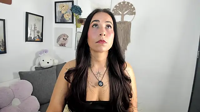electra hunt online show from August 9, 2026, 12:34 am