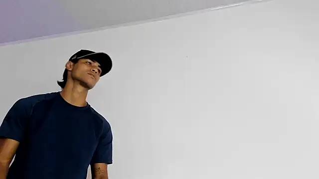 zander 2120 online show from March 11, 2026, 1:06 pm