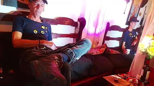 laye19 online show from March 6, 2026, 12:51 am