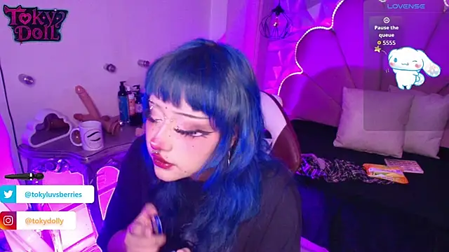 Snapshot of toky_doll chatting on September 17, 2025, 9:05 pm toky doll online show from September 17, 2025, 9:05 pm