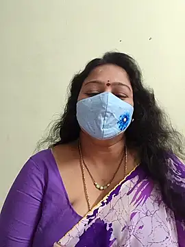 Snapshot of neelu-hoty chatting on September 20, 2025, 1:01 pm neelu-hoty online show from September 20, 2025, 1:01 pm