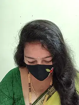 Snapshot of neelu-hoty chatting on October 8, 2025, 8:12 am neelu-hoty online show from October 8, 2025, 8:12 am