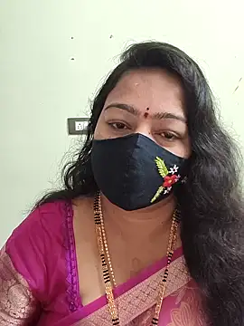 Snapshot of neelu-hoty chatting on October 22, 2025, 7:52 am neelu-hoty online show from October 22, 2025, 7:52 am