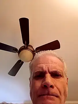 Hand69someguy online show from December 5, 2024, 12:08 am