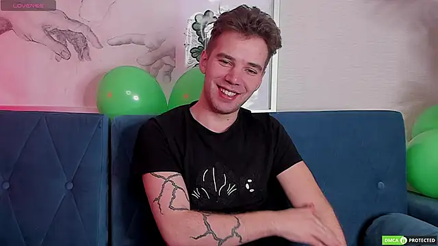 Snapshot of ArthurWhitee chatting on March 16, 2025, 3:47 am ArthurWhitee online show from March 16, 2025, 3:47 am